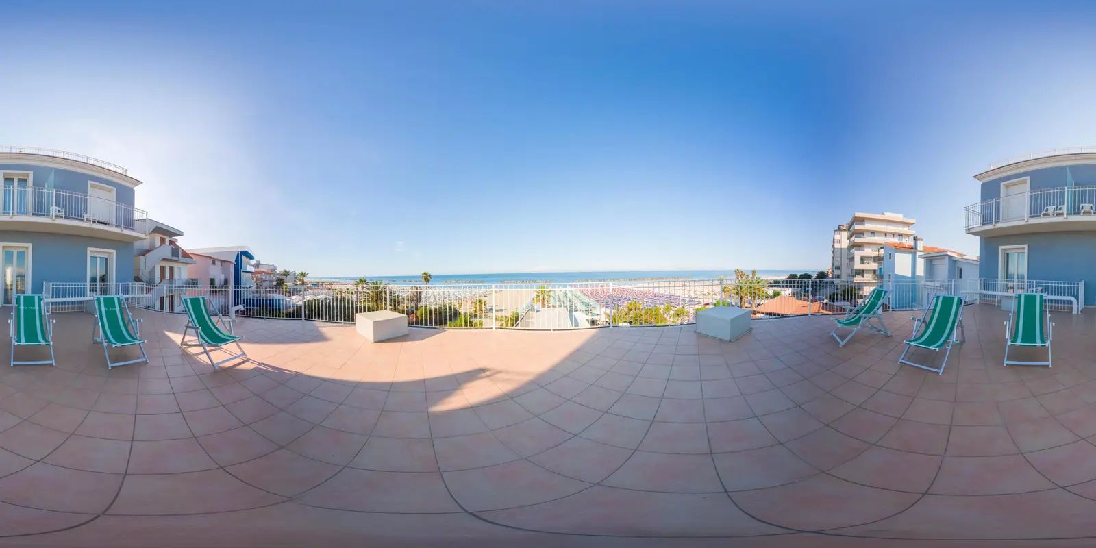 Anteprima della scena: Terrazza
